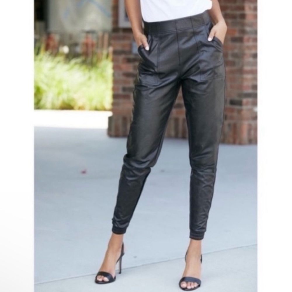 Spanx Leather Like Jogger Pull On Pant Noir Black Medium